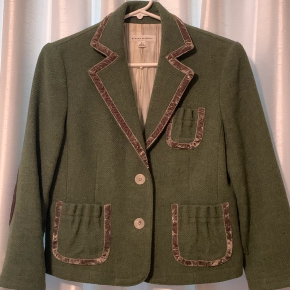 Banana Republic Olive Green Wool Blazer - Picture 1 of 6